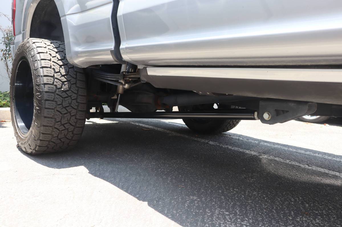 No Limit Fabrication Ford Super Duty Premium Traction Bars