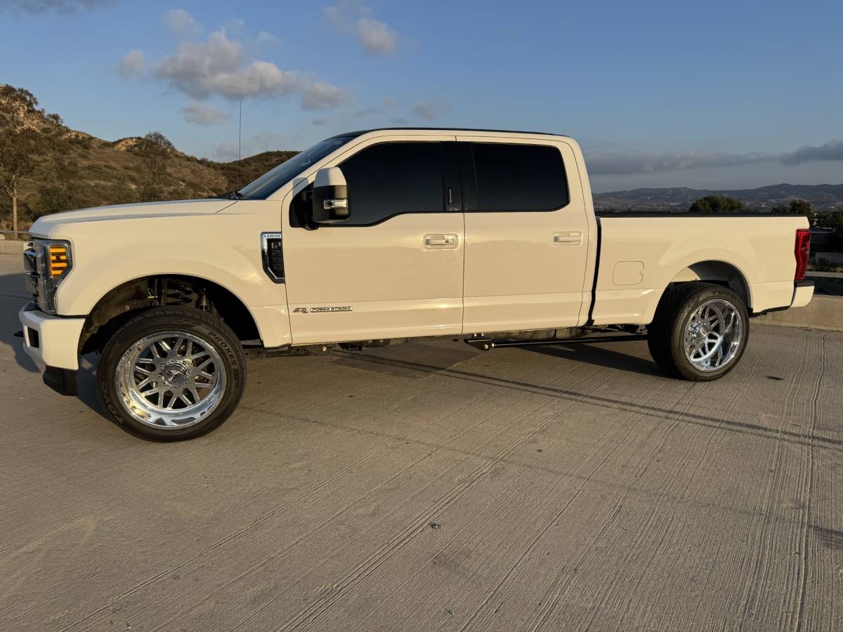 No Limit Fabrication Ford Super Duty Reverse Level Kit